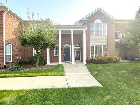 16381 Chatham Dr, Macomb, MI 48044 photo 1