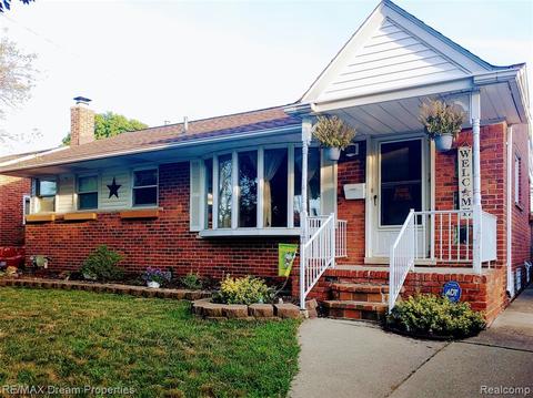 33555 Clinton St, Wayne, MI 48184 photo 1