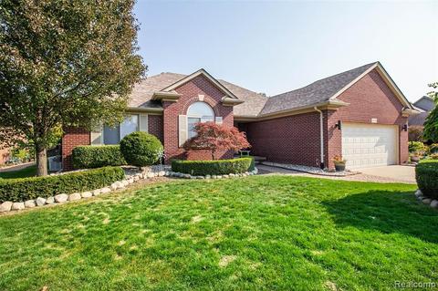 48296 Sherringham Dr, Macomb, MI 48044 photo 1