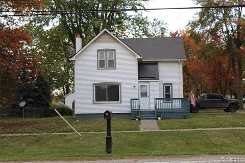303 W Mill St, Capac, MI 48014 photo 1