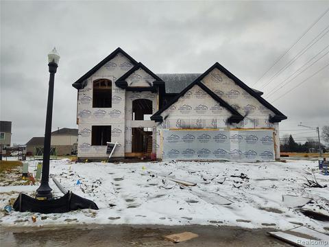 21834 Highlands Dr, Macomb, MI 48044 photo 1