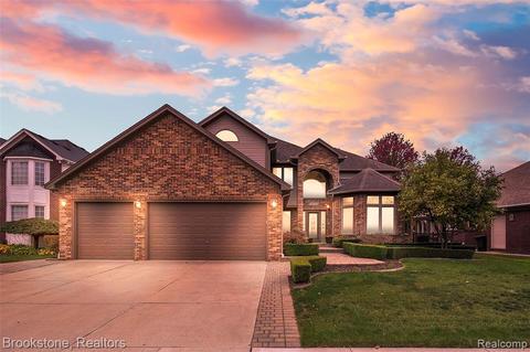 48820 Vintage Ln, Macomb, MI 48044 photo 1