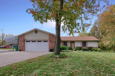 9418 Cogswell St, Romulus, MI 48174 photo 1
