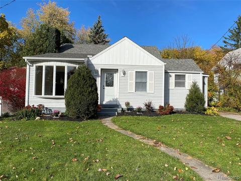 306 Pine St, Clio, MI 48420 photo 1
