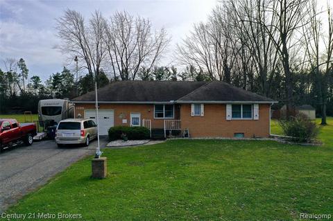 1105 W Maple Ave, Flint, MI 48507 photo 1
