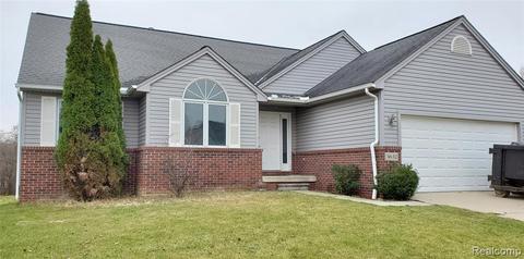3632 S Downs Dr, Dexter, MI 48130 photo 1