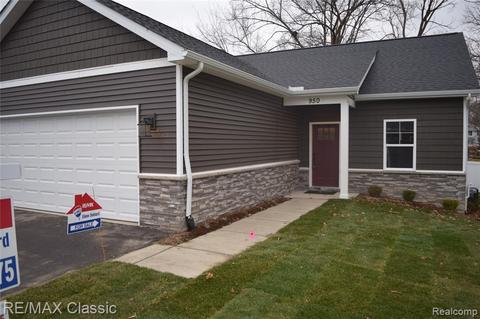 950 E Clinton, Howell, MI 48843 photo 1