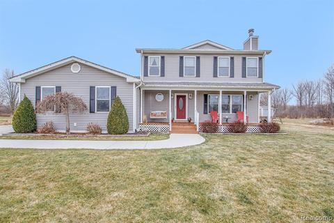 75359 True Rd, Armada, MI 48005 photo 1
