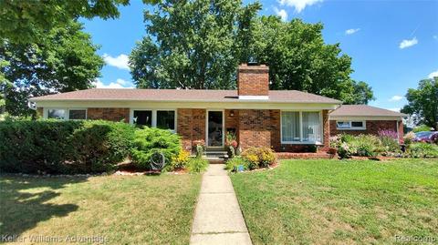 3253 Dearborn St, Wayne, MI 48184 photo 1