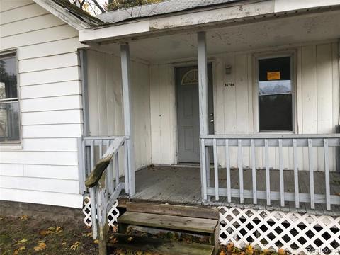 35706 Goddard Rd, Romulus, MI 48174 photo 1