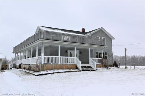 12214 E Carpenter Rd, Davison, MI 48423 photo 1