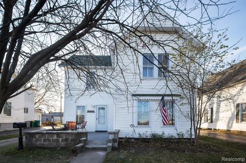 11048 Shook Rd, Romulus, MI 48174 photo 1