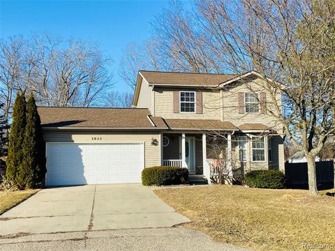 1041 Windsor St, Flint, MI 48507 photo 1
