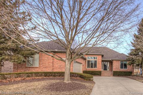 49210 Snowshoe Dr, Macomb, MI 48044 photo 1