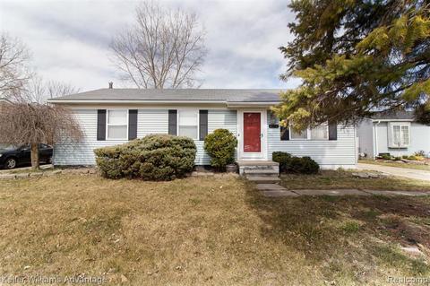 29006 Burning Tree Ln, Romulus, MI 48174 photo 1