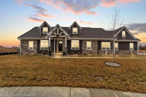 9105 Copper Ridge Ct, Davison, MI 48423 photo 1