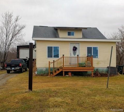 28305 Goddard Rd, Romulus, MI 48174 photo 1