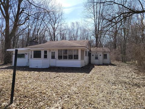 37207 Ecorse Rd, Romulus, MI 48174 photo 1