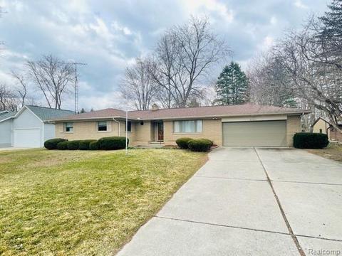 4348 N Elms Rd, Flushing, MI 48433 photo 1