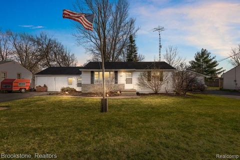 7108 Alger Dr, Davison, MI 48423 photo 1