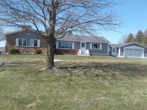 4815 Loree Rd, Deckerville, MI 48427 photo 1