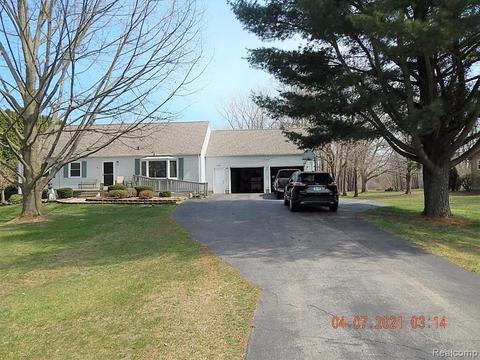 3090 Gruber Rd, Monroe, MI 48162 photo 1