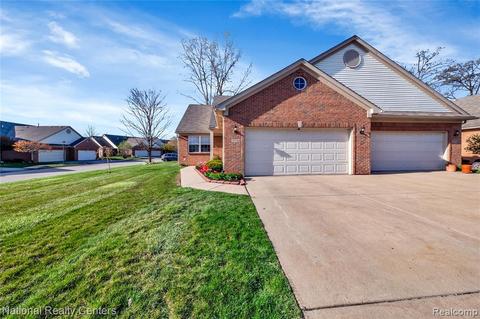 33224 Forest Ave, Wayne, MI 48184 photo 1