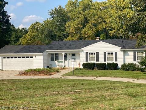 101 E River Rd, Flushing, MI 48433 photo 1