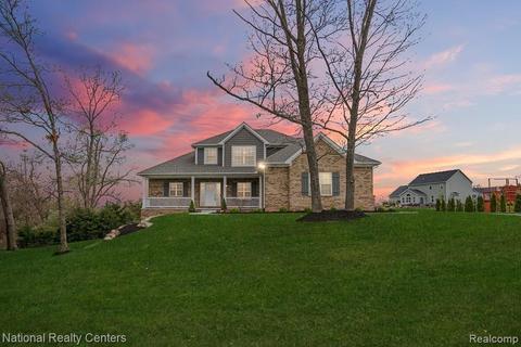 3017 Overbrook, Highland, MI 48357 photo 1