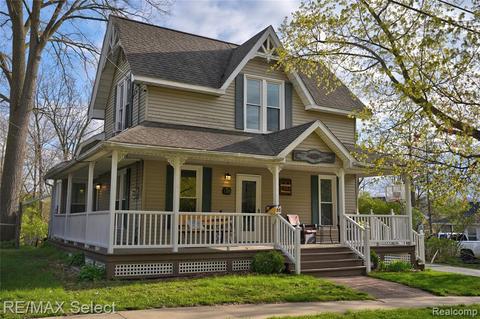 105 Mary St, Flushing, MI 48433 photo 1