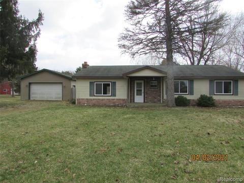 8191 W Mount Morris Rd, Flushing, MI 48433 photo 1