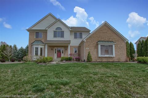 263 Robert Ct, Canton, MI 48188 photo 1
