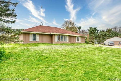 4687 E Lansing Rd, Bancroft, MI 48414 photo 1