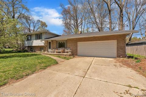 4279 Gregor St S, Genesee, MI 48437 photo 1
