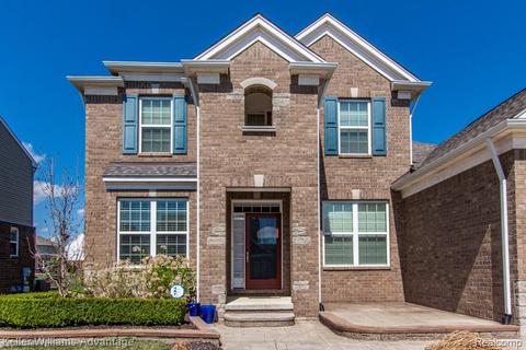15791 Regent St, Macomb, MI 48044 photo 1