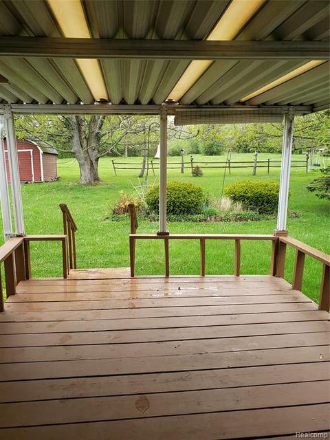 5140 Torrey Rd, Flint, MI 48504 photo 1
