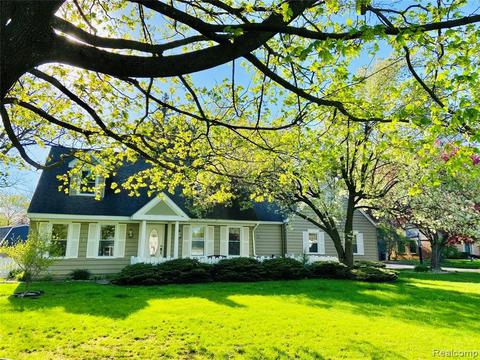 5335 Butternut Tree Ct, Flint, MI 48532 photo 1
