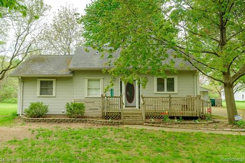 35505 Ronald St, Romulus, MI 48174 photo 1