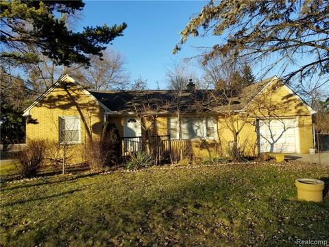 2923 E Square Lake Rd, Troy, MI 48085 photo 1