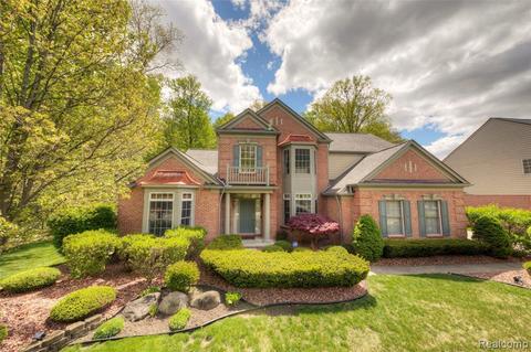 1517 Trinity Rd, Canton, MI 48187 photo 1