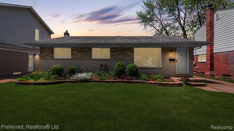 8317 Forrest Dr, Canton, MI 48187 photo 1