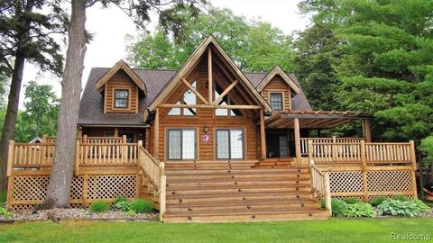 1674 Eagle Point Rd, Grayling, MI 49738 photo 1