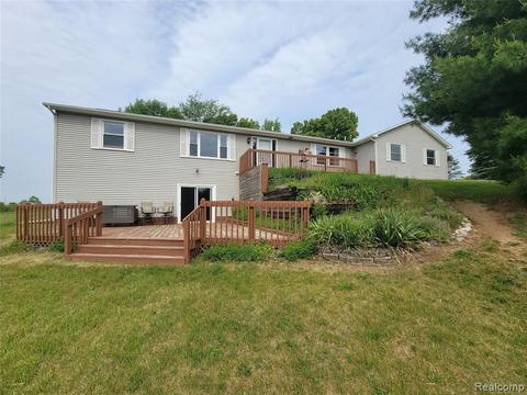6200 Pingree Rd, Howell, MI 48843 photo 1