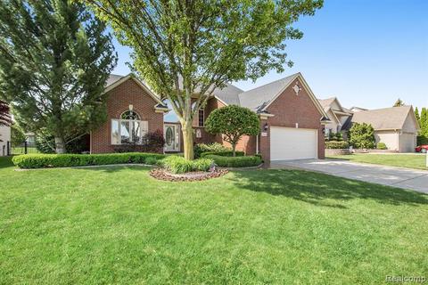 17436 Ring Neck Dr, Macomb, MI 48044 photo 1