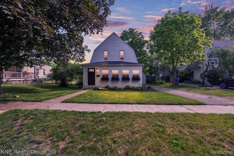 230 E Washington St, Howell, MI 48843 photo 1
