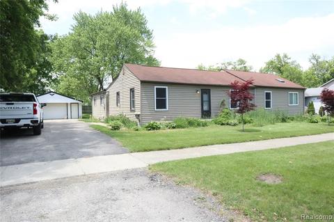 4436 Nyman Ave, Wayne, MI 48184 photo 1