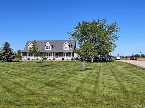 4310 Chevington Rd, Deckerville, MI 48427 photo 1