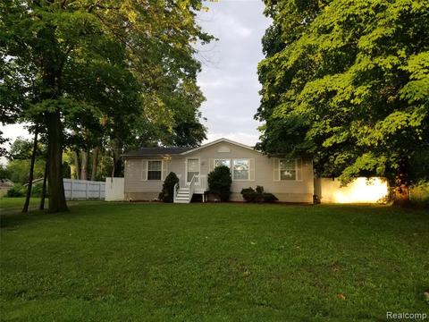 4391 Nyman, Wayne, MI 48184 photo 1