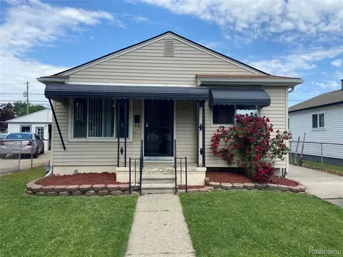 17341 Wall St, Melvindale, MI 48122 photo 1