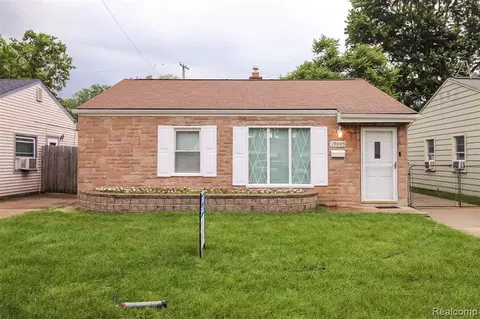 19009 Wall St, Melvindale, MI 48122 photo 1